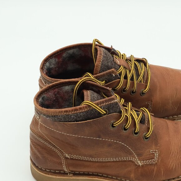 Classic Aldo, felt lined ankle boots.  Great condition, stitching is solid - Picture 6 of 7